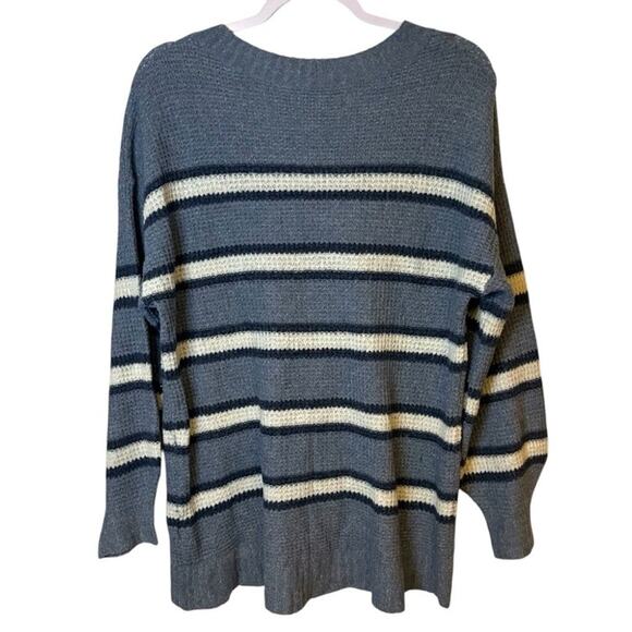 American Eagle Blue Cream Stripe V-Neck Relaxed Fit Knit Sweater S - Picture 2 of 6